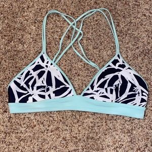 lululemon reversible bikini top sz 6